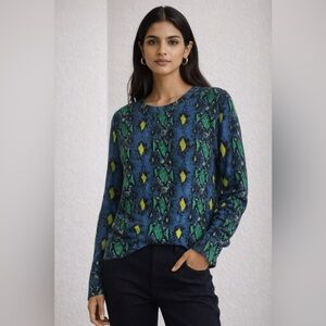 Equipment Shane Snake Print Cashmere Sweater size M